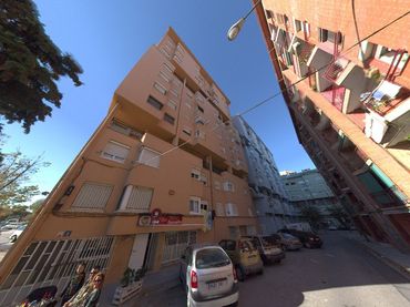 Flat for sale in Carrer del Romaní 4