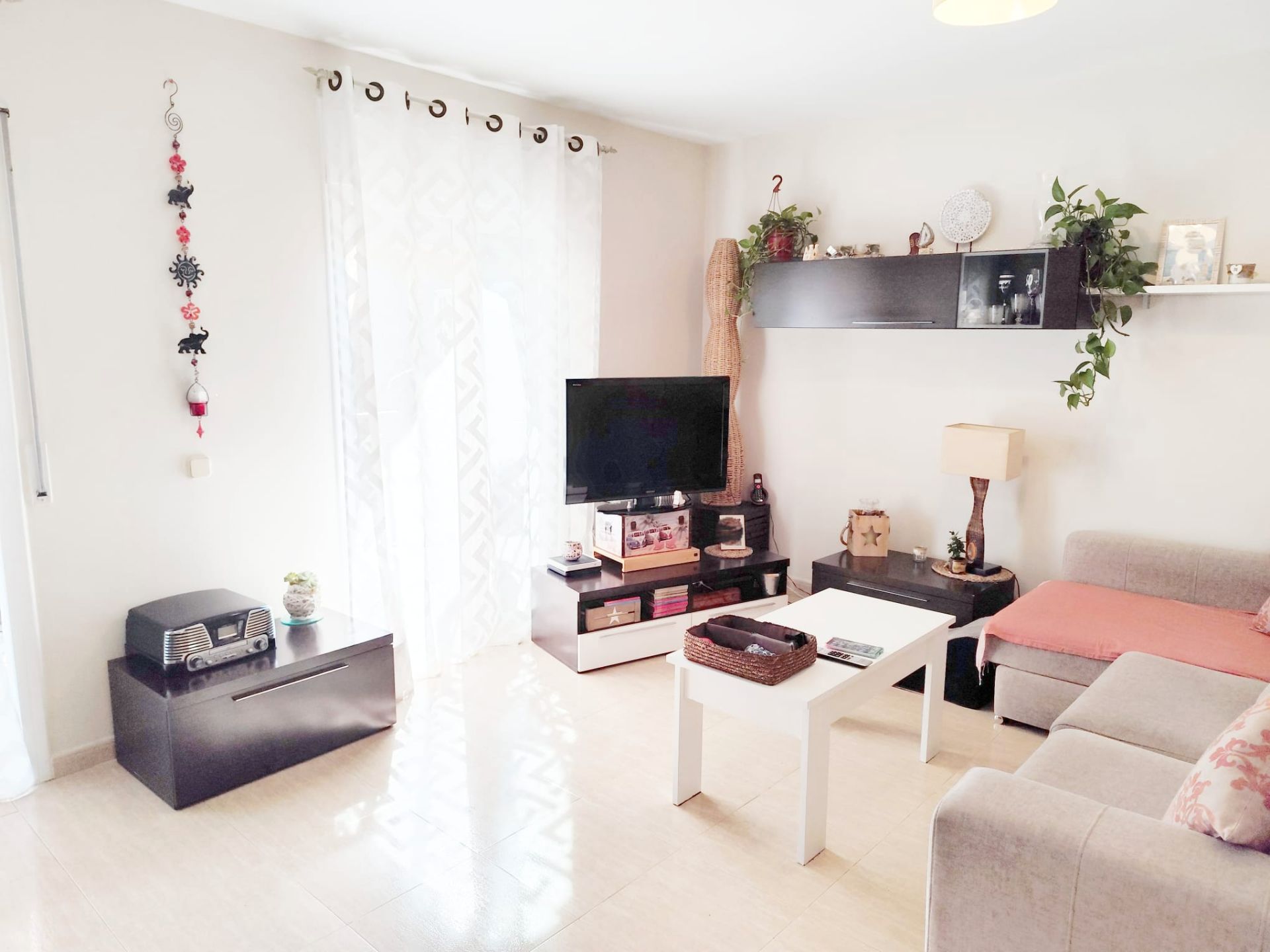 Living room of Flat for sale in Sant Andreu de Llavaneres  with Heating, Oven and Balcony
