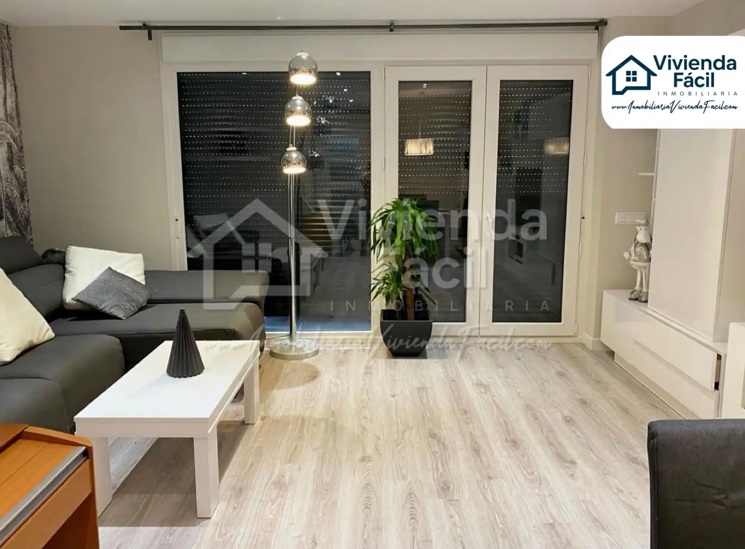 Sala de estar de Piso en venta en Rivas-Vaciamadrid con Aire acondicionado, Calefacción y Jardín privado