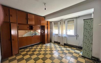 Flat for sale in  Zaragoza Capital  with Heating