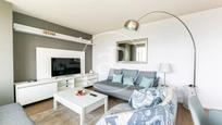 Living room of Flat to rent in  Barcelona Capital  with Air Conditioner, Heating and Private garden