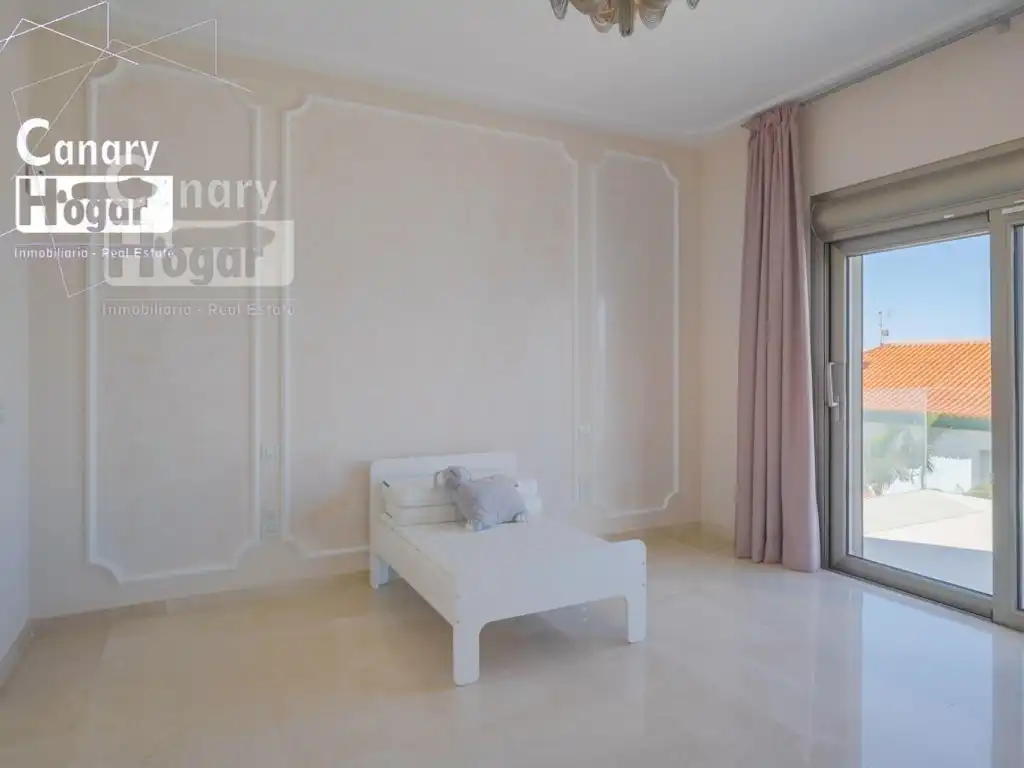 Bedroom of Houses for sale in Adeje  with Air Conditioner and Swimming Pool
