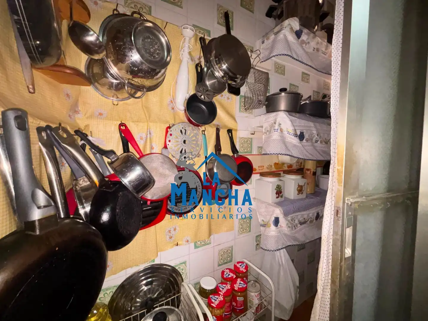 Cuina de Pis en venda en Albacete amb Calefacció, Terrassa i Moblat