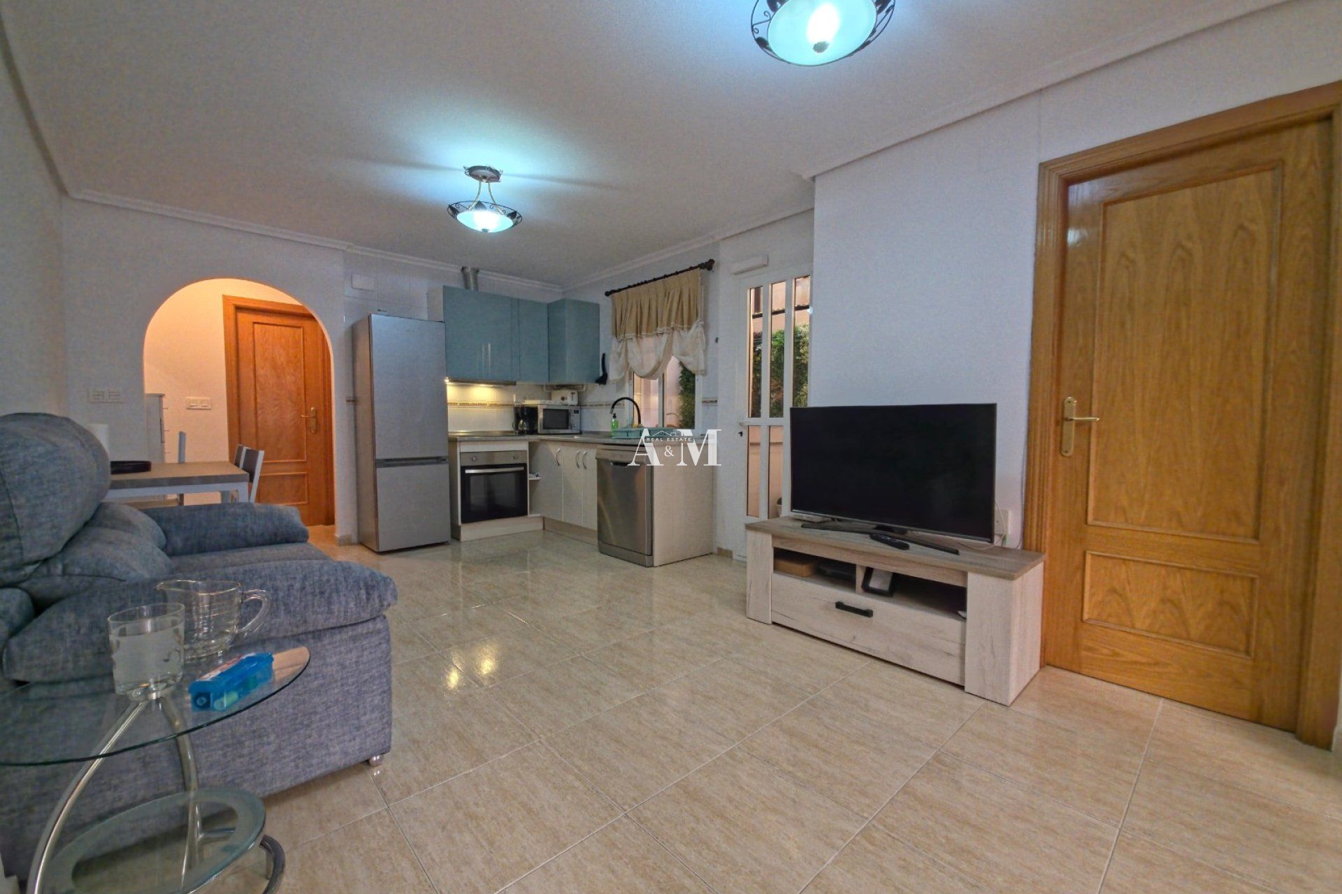 Cocina de Piso de alquiler en Torrevieja con Aire acondicionado, Calefacción y Amueblado