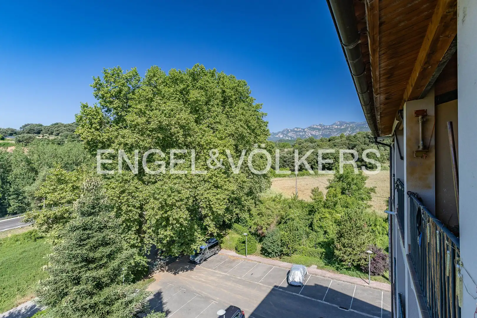 Exterior view of Duplexes for sale in Berga  with Heating, Storage room and Balcony