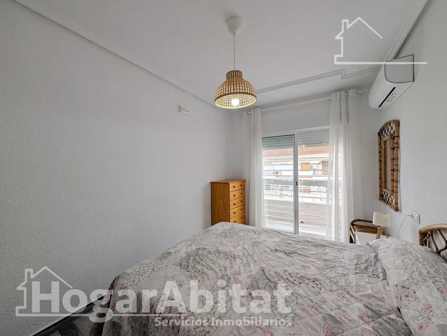 Habitación de Casa o chalet en venta en Santa Pola con Aire acondicionado, Terraza y Amueblado