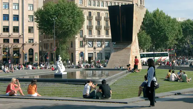 Außenansicht von Wohnung zum Verkauf in Barcelona mit Klimaanlage, Heizung und Möbliert