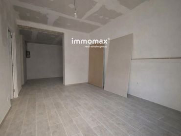 Gewerbefläche zum Verkauf in La Salut