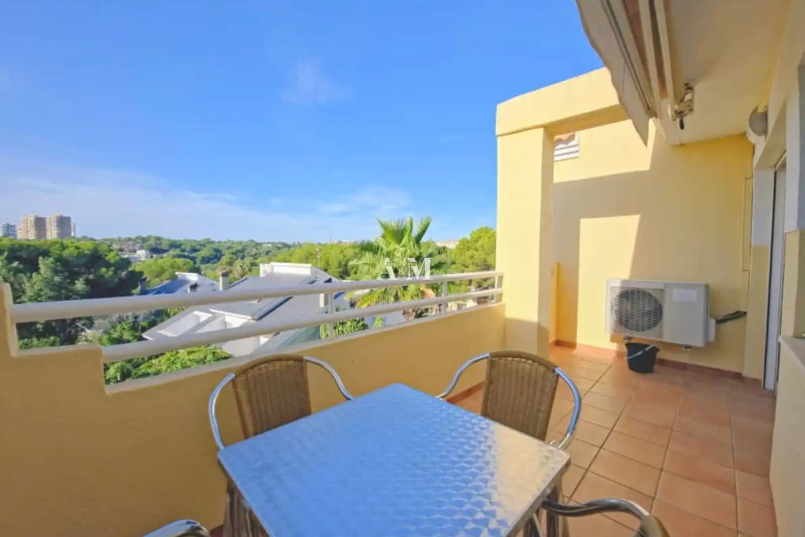 Terrasse von Dachboden zur Miete in Orihuela mit Klimaanlage, Heizung und Terrasse