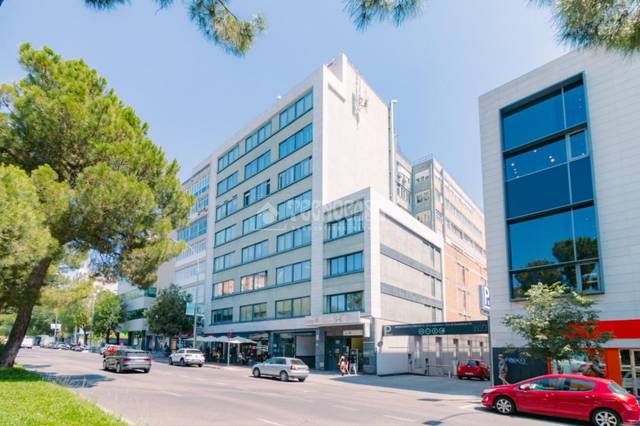 Local comercial en Venta en Simancas