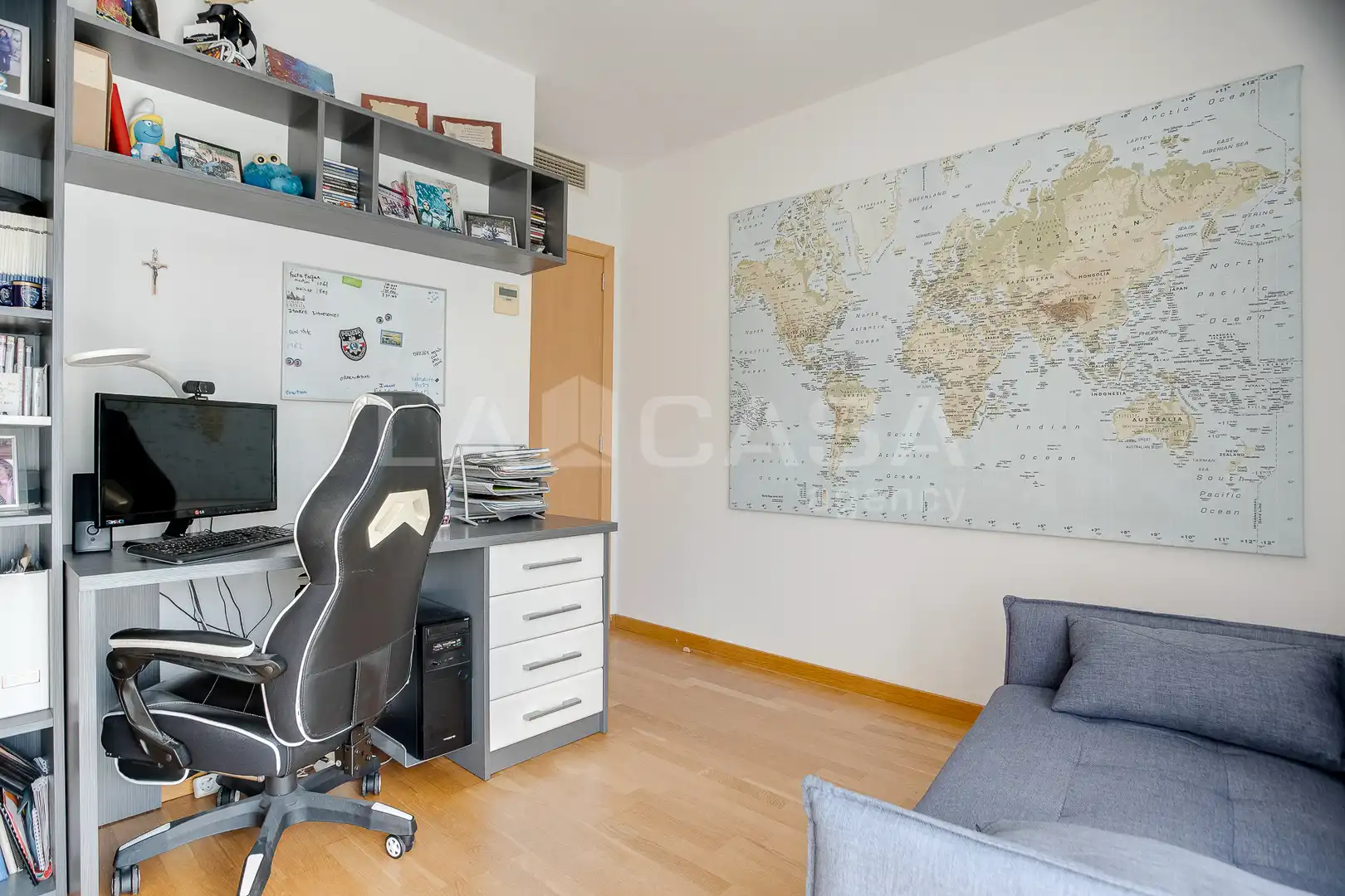 Habitación de Piso en venta en Barcelona con Piscina