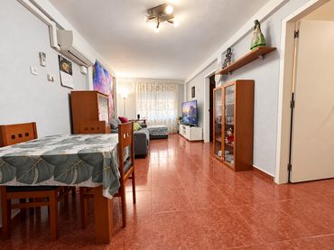 Bajo en venta en Carrer del Doctor Pi i Molist