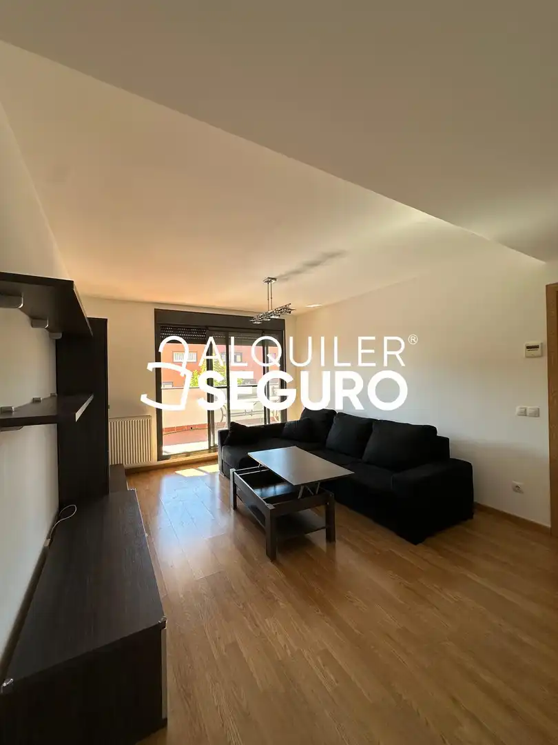 Sala d'estar de Pis de lloguer en Arroyomolinos (Madrid) amb Aire condicionat, Calefacció i Terrassa
