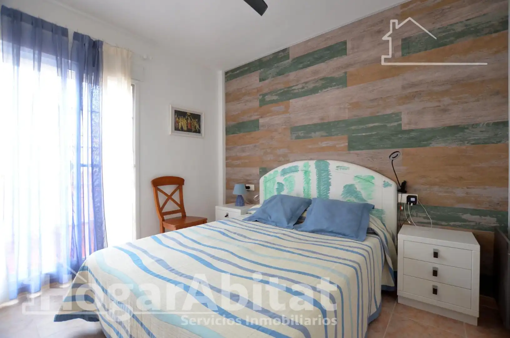 Schlafzimmer von Einfamilien-Reihenhaus zum Verkauf in Cullera mit Privatgarten, Terrasse und Abstellraum