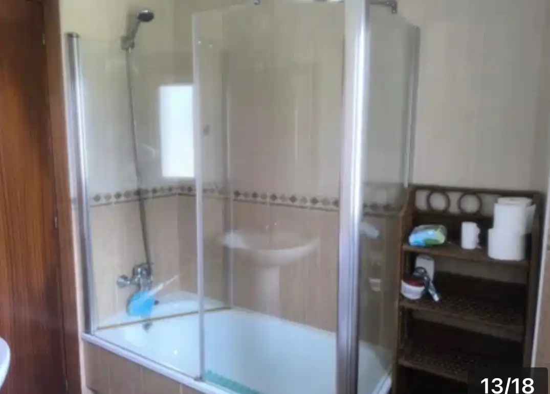 Baño de Piso en venta en Pontevedra Capital  con Trastero y Amueblado