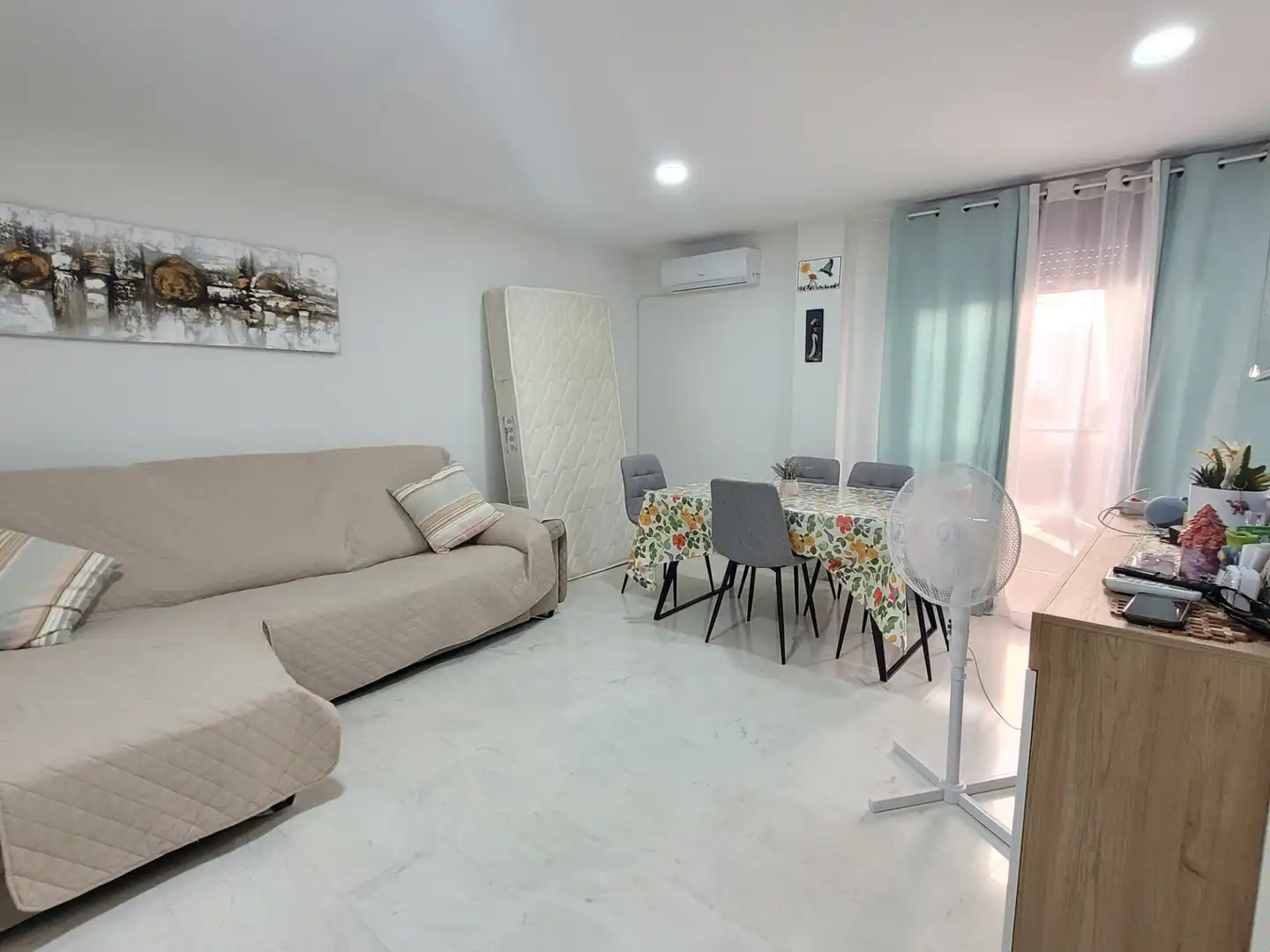 Living room of Duplexes for sale in Poniente