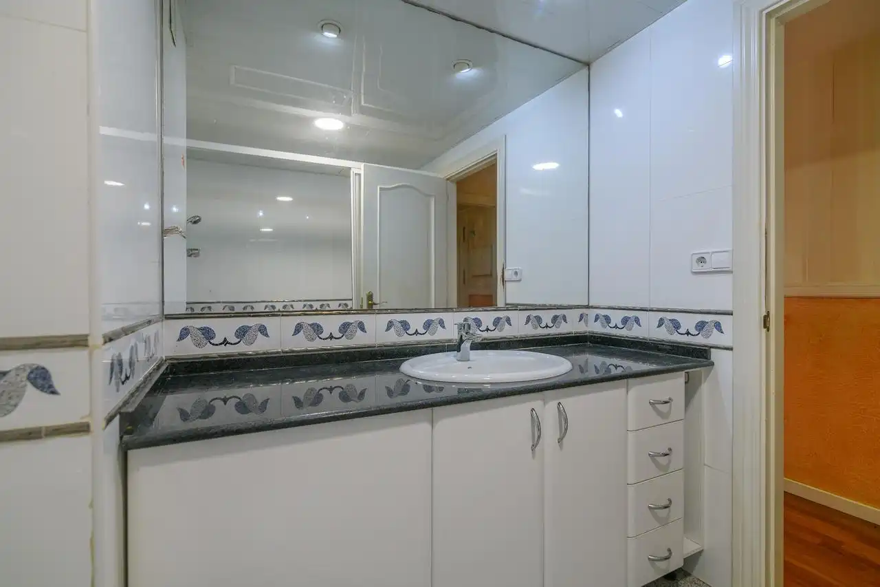 Flat for sale in Carrer de Sant Joan, Centre