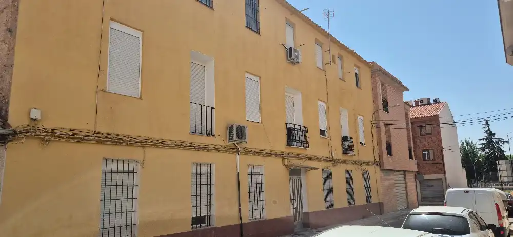 Vista exterior de Piso en venta en Albacete con Balcón