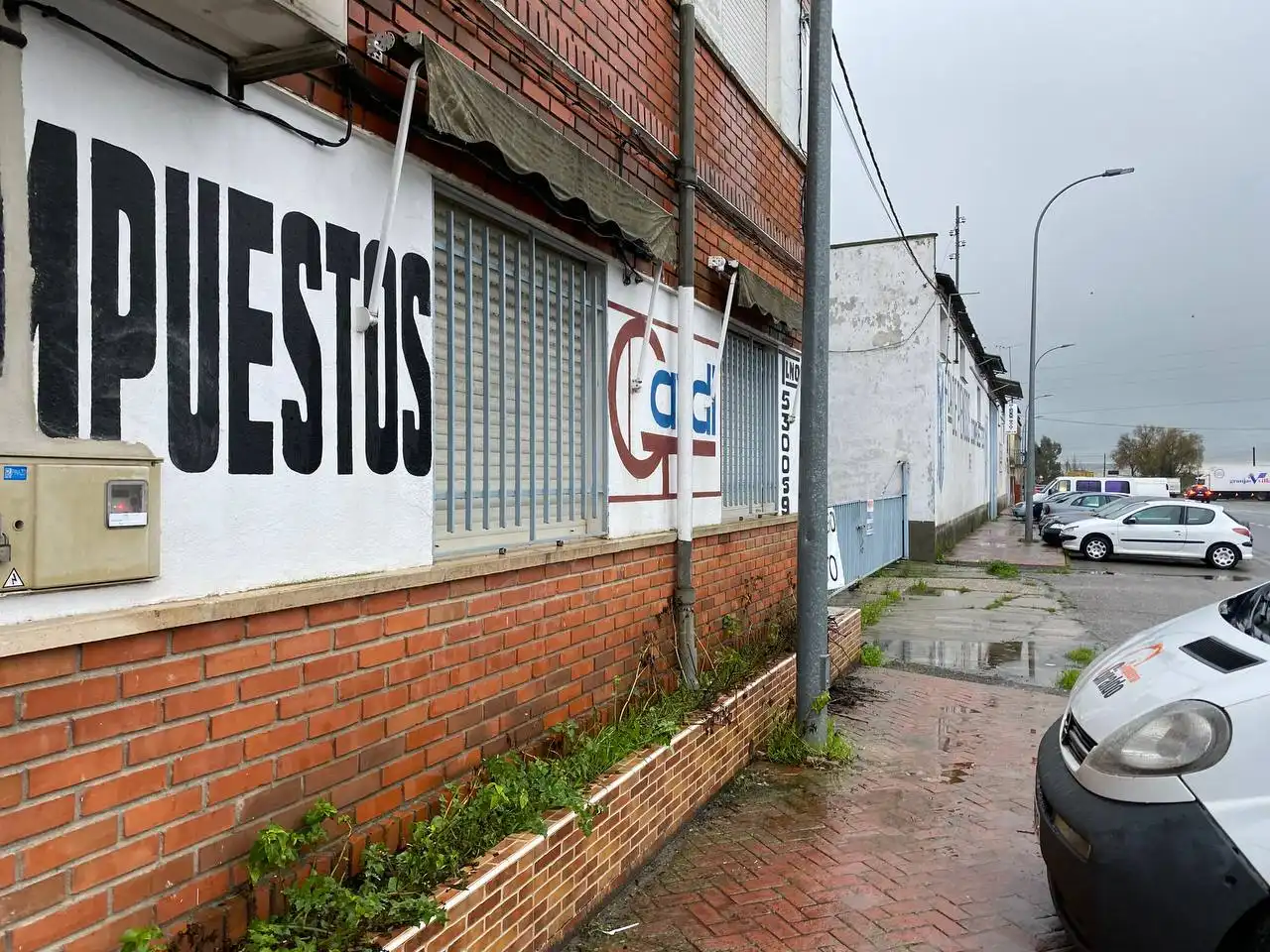 Industrial building for sale in Carretera Jarandilla 35, imagen 2