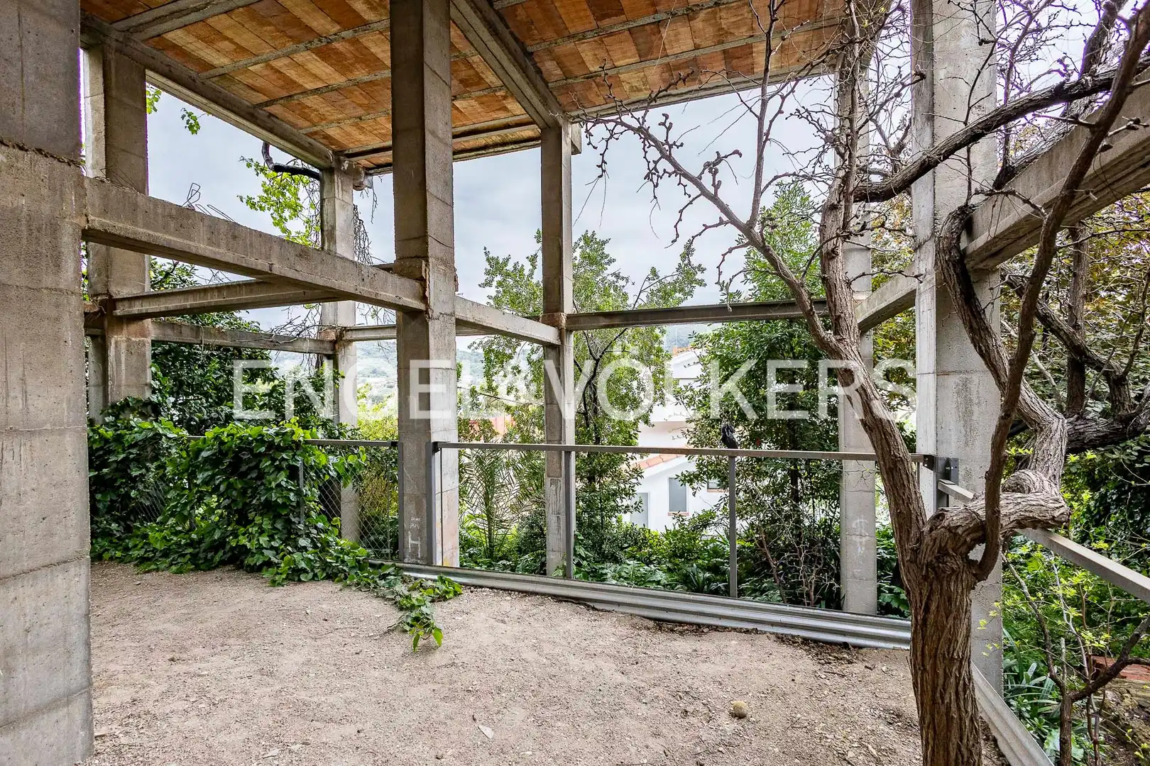 Terrassa de Casa o xalet en venda en Sant Just Desvern amb Calefacció i Parquet