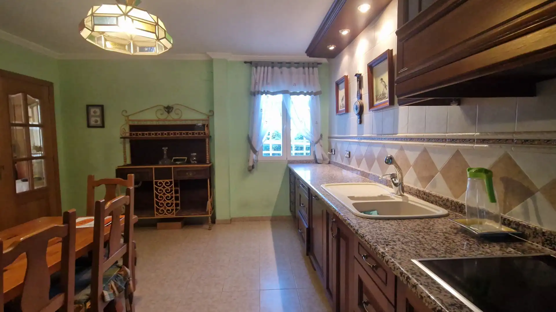 Cocina de Casa o chalet en venta en Villalbilla con Aire acondicionado, Calefacción y Jardín privado