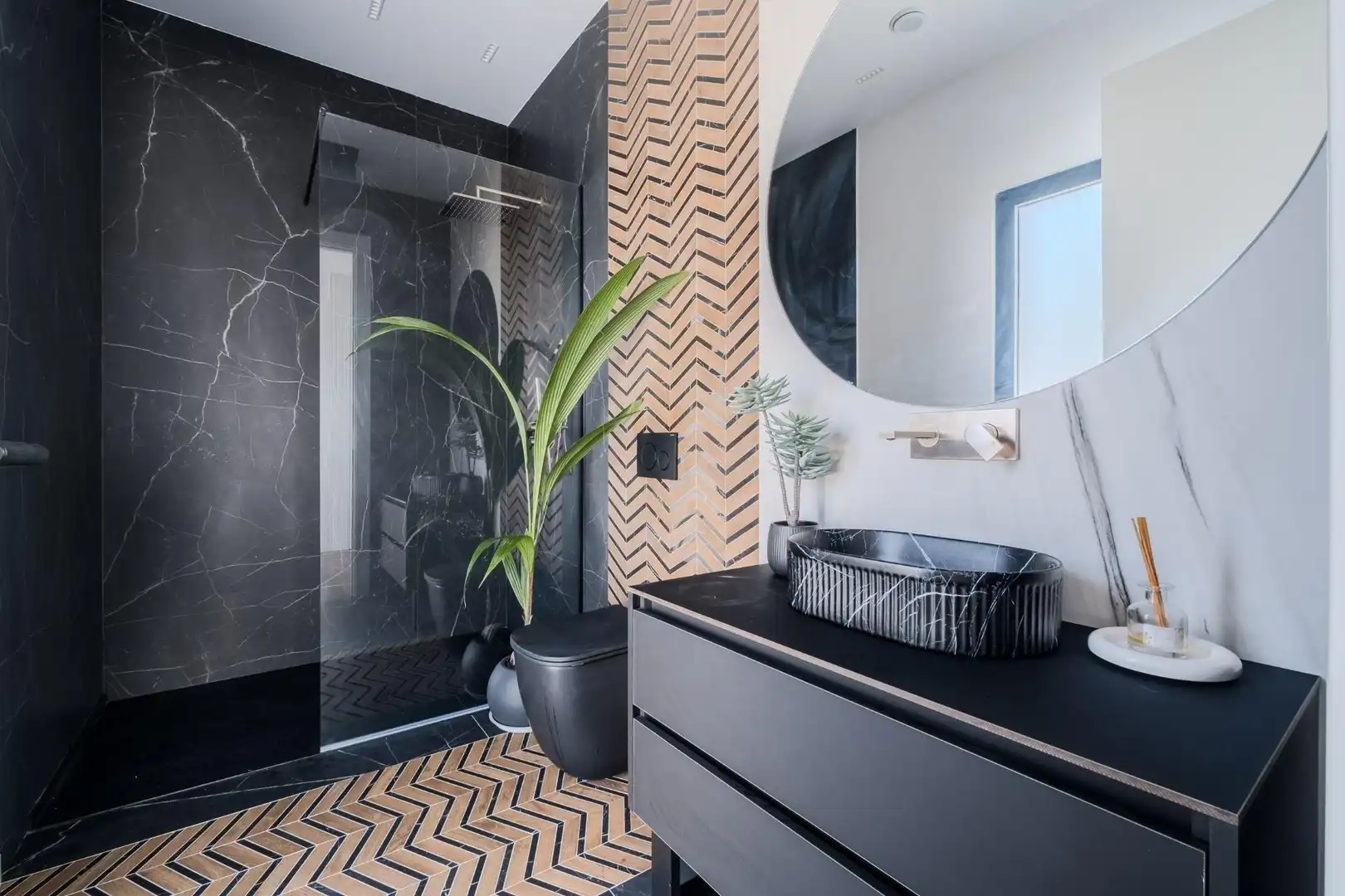 Casa pareada con piscina en venta en Calle Calle Tallín, imagen 38