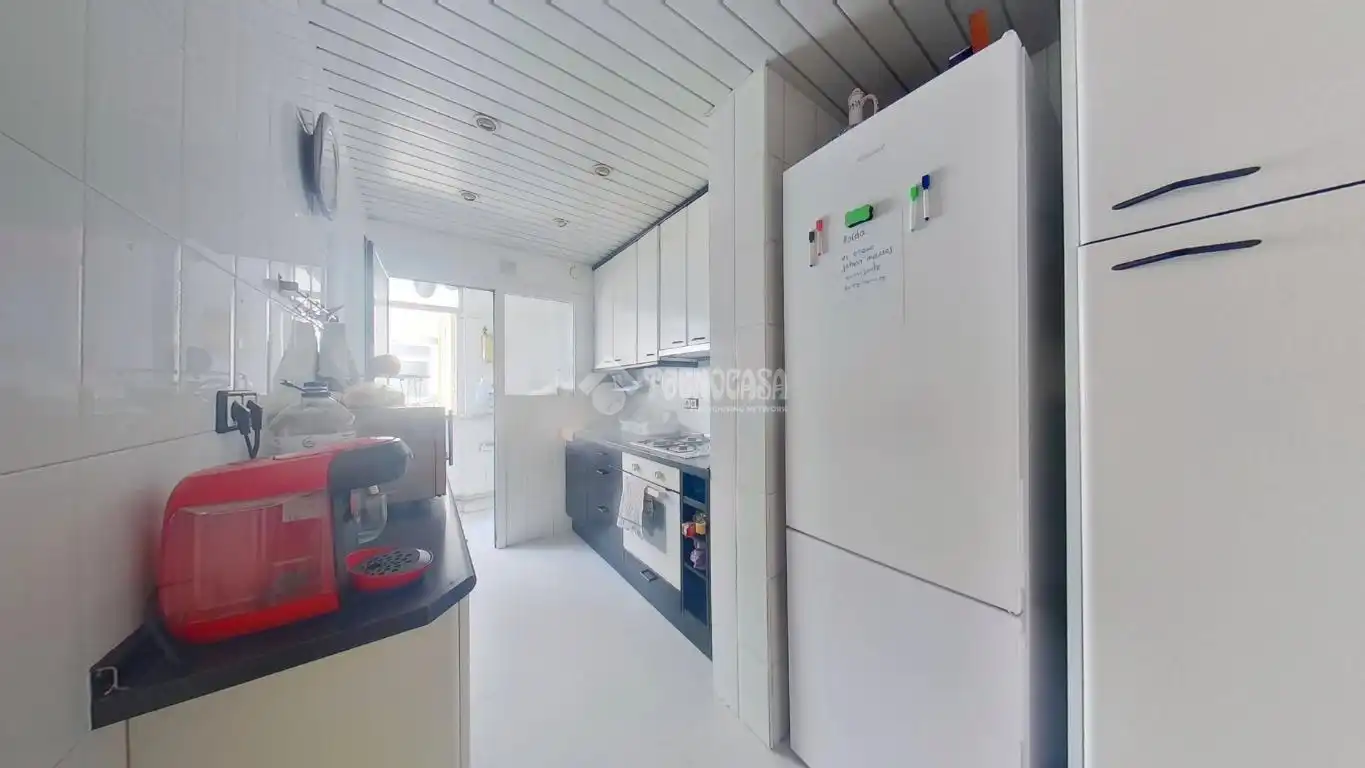 Kitchen of Flat for sale in Cerdanyola del Vallès  with Air Conditioner, Heating and Balcony