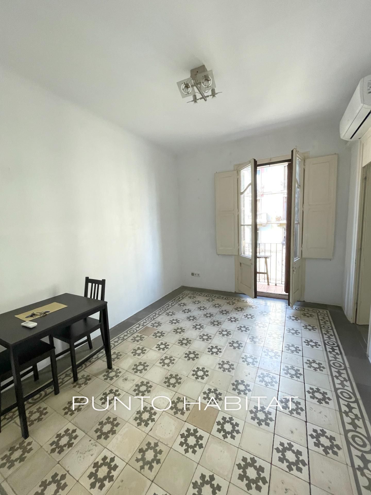 Wohnung zum Verkauf in Carrer de la Diputació, Fort Pienc, Eixample