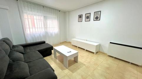 Photo 2 of Flat for sale in Calle San Isidoro, Miralvalle - Av. Virgen del Puerto - La Data, Cáceres