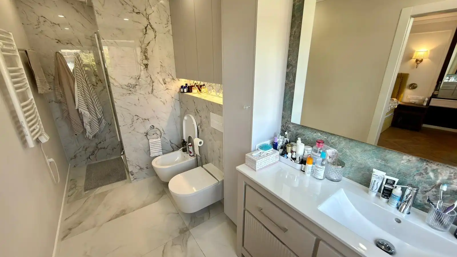 Baño de Casa o chalet en venta en Alicante / Alacant con Aire acondicionado, Calefacción y Jardín privado