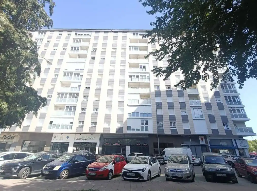 Flat for rent in Plaza los Olmos, 2, Barañáin / Barañain