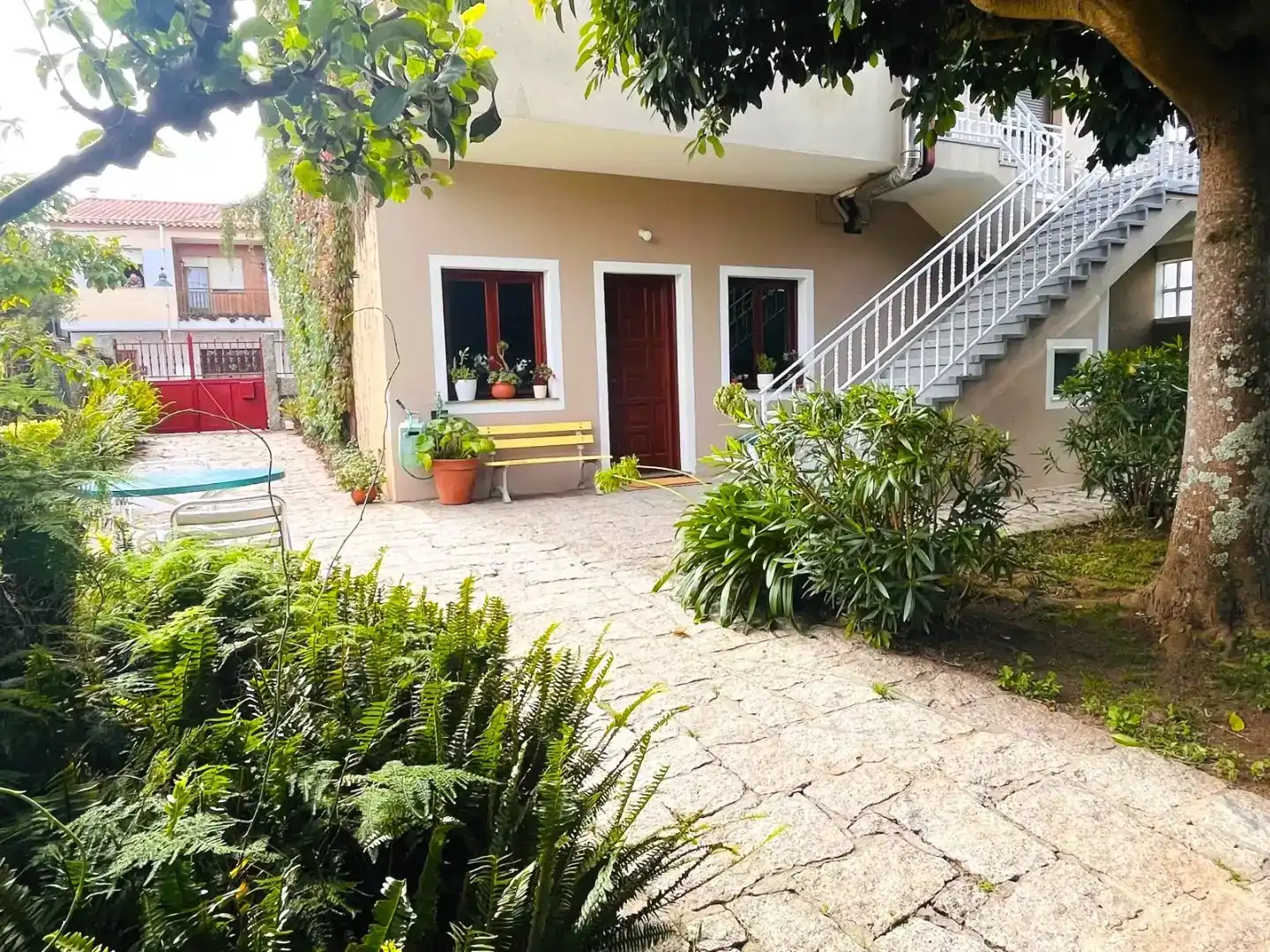 Außenansicht von Wohnung zur Miete in Marín mit Terrasse
