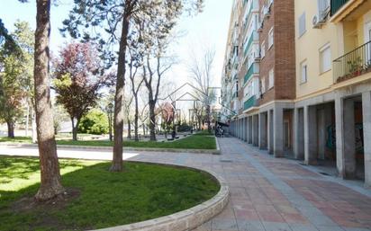 Vista exterior de Pis en venda en  Madrid Capital amb Aire condicionat, Calefacció i Parquet