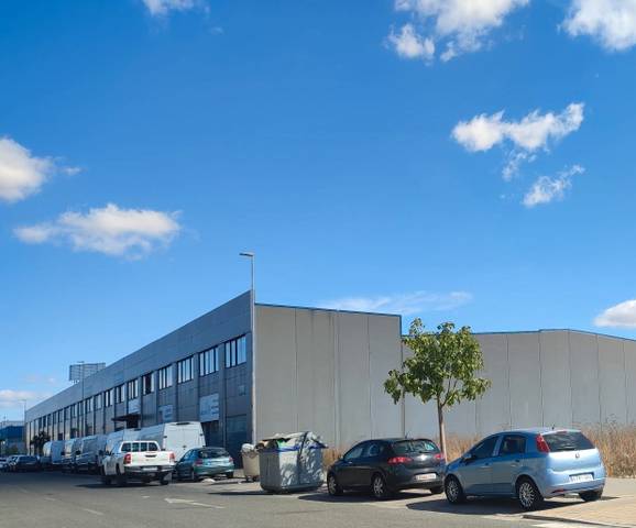 Nave industrial en Alquiler en Palmete