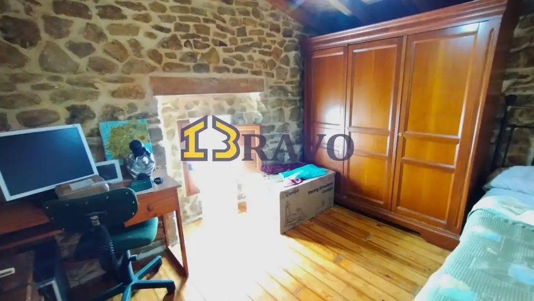 Casa o chalet en venta en Merindad de Cuesta-Urria con Calefacción, Terraza y Amueblado