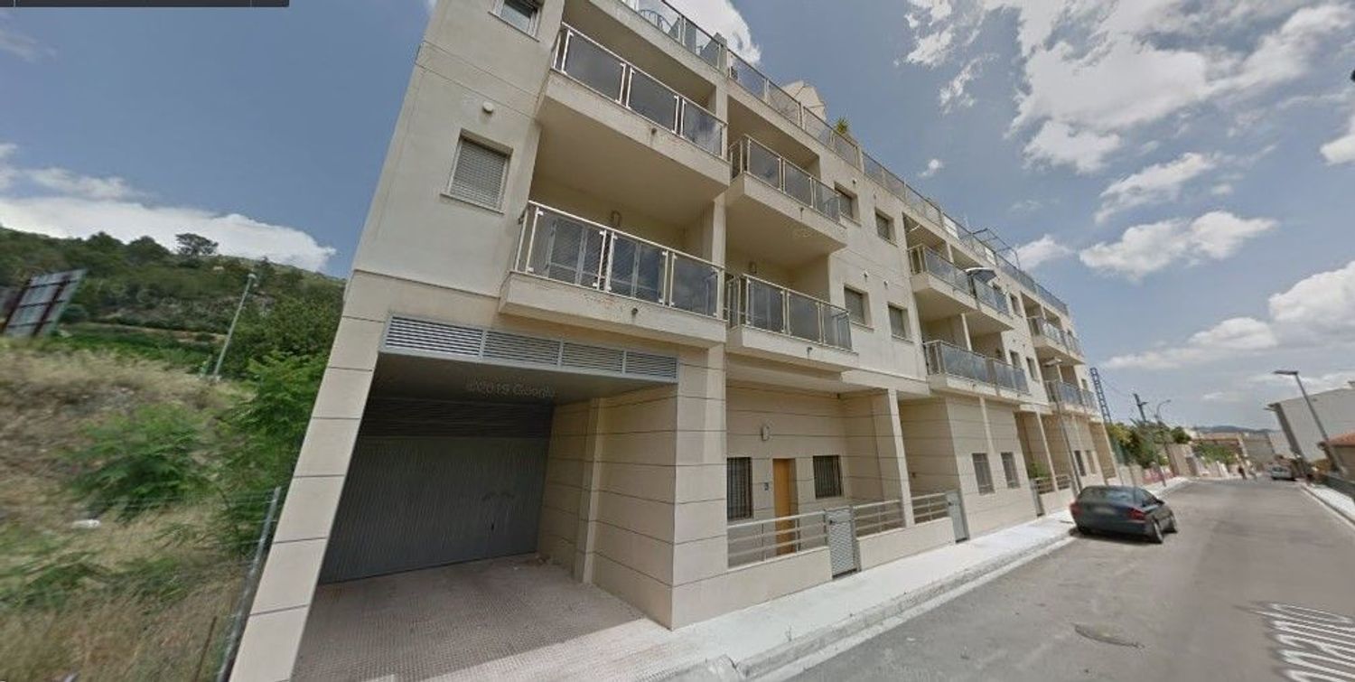 Vista exterior de Pis en venda en L'Atzúbia