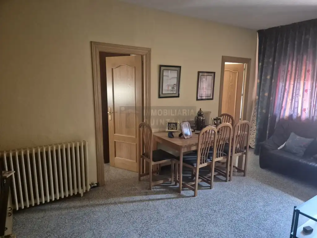 Dining room of Flat for sale in Quintanar de la Orden, Toledo