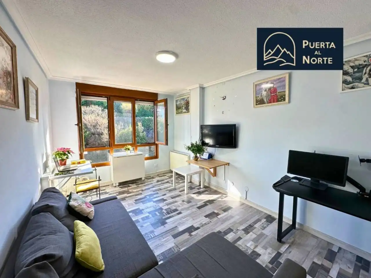 Vista exterior de Piso en venta en Ribamontán al Mar con Calefacción y Balcón