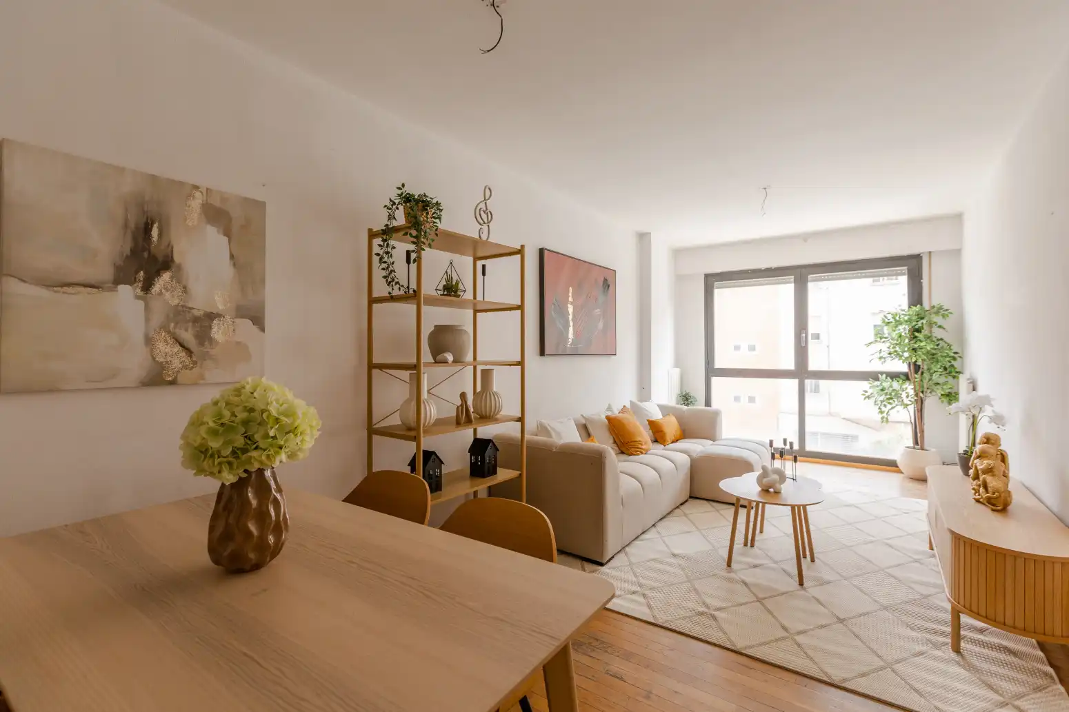Sala de estar de Piso en venta en  Pamplona / Iruña con Calefacción, Parquet y Trastero