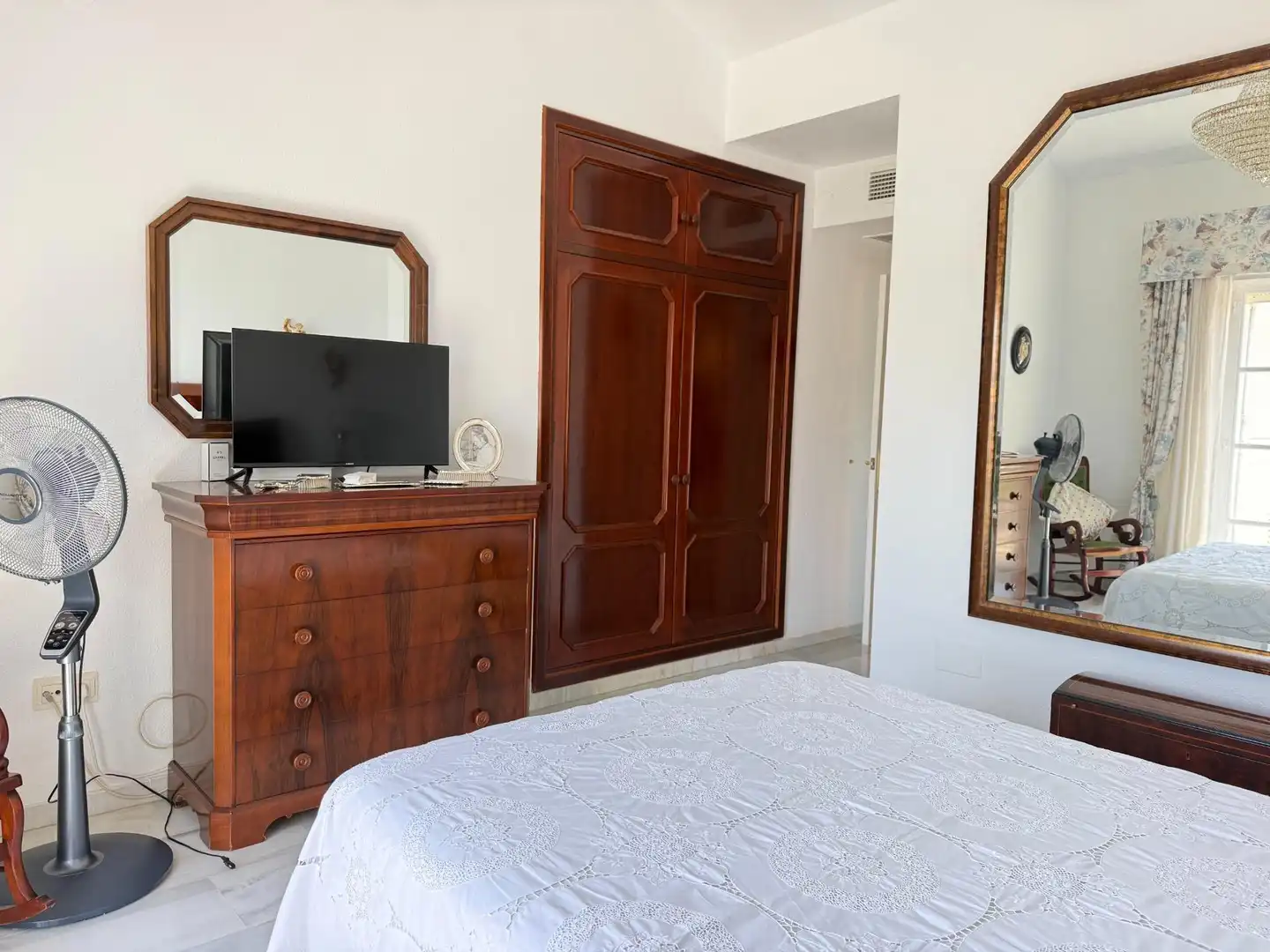 Dormitori de Casa adosada en venda en Málaga amb Aire condicionat, Calefacció i Jardí privat