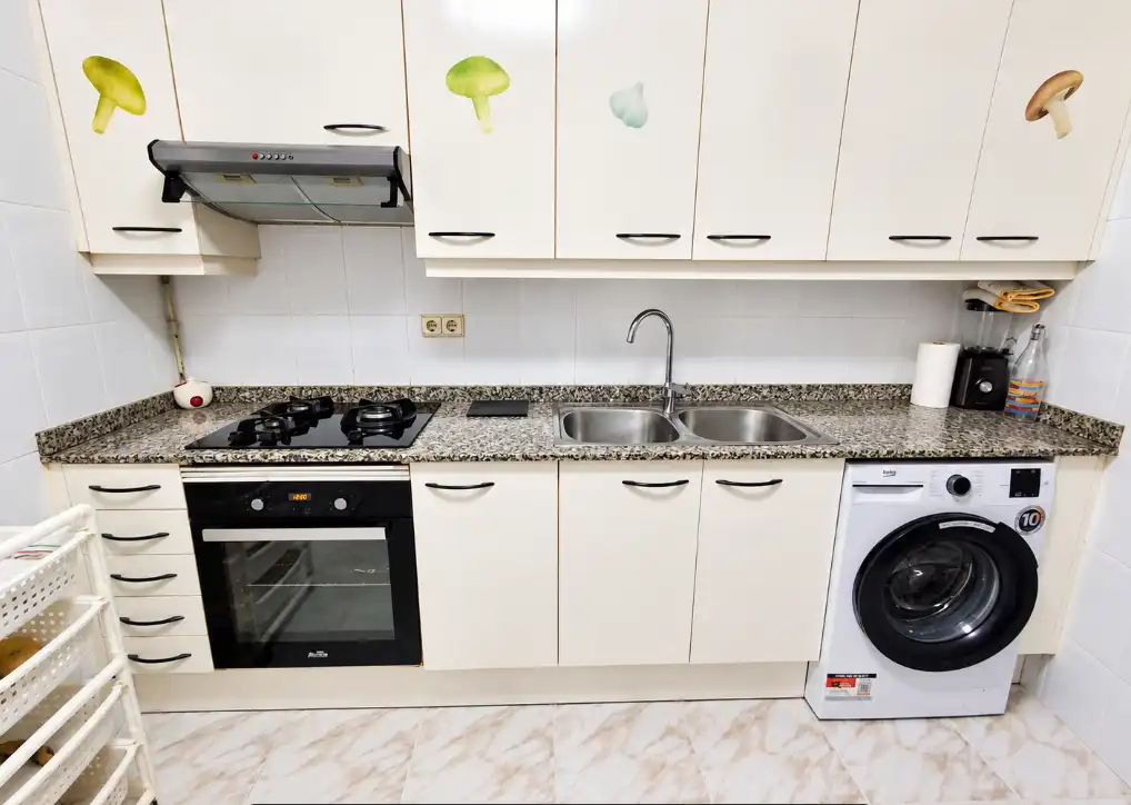 Kitchen of Flat for sale in Casc Antic - Nou Cambrils