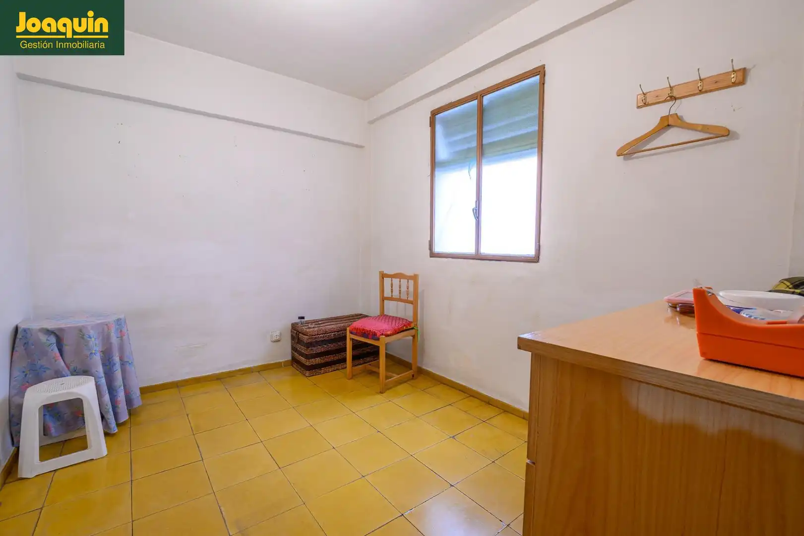 Bedroom of Flat for sale in Córdoba  with Air Conditioner and Heating