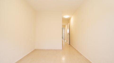 Foto 3 de Piso en venta en San Isidro, Granadilla de Abona