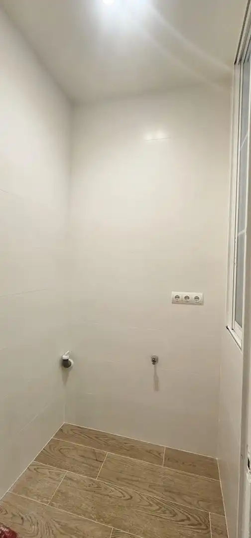 Bany de Pis de lloguer en Centro