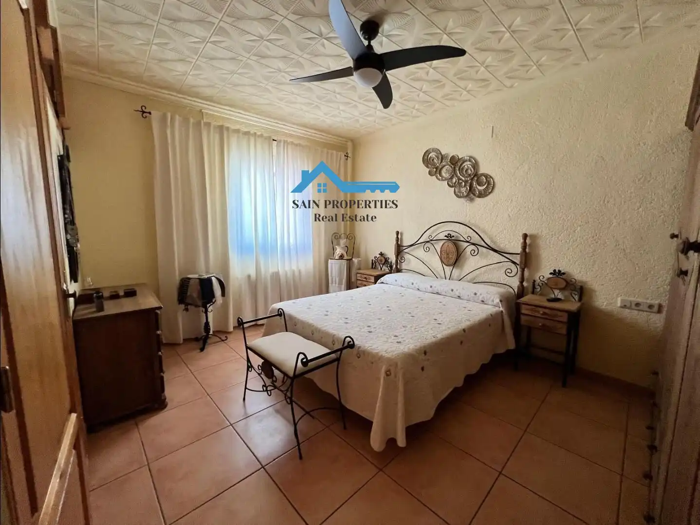 Vista exterior de Casa o chalet en venta en La Nucia con Aire acondicionado, Calefacción y Jardín privado