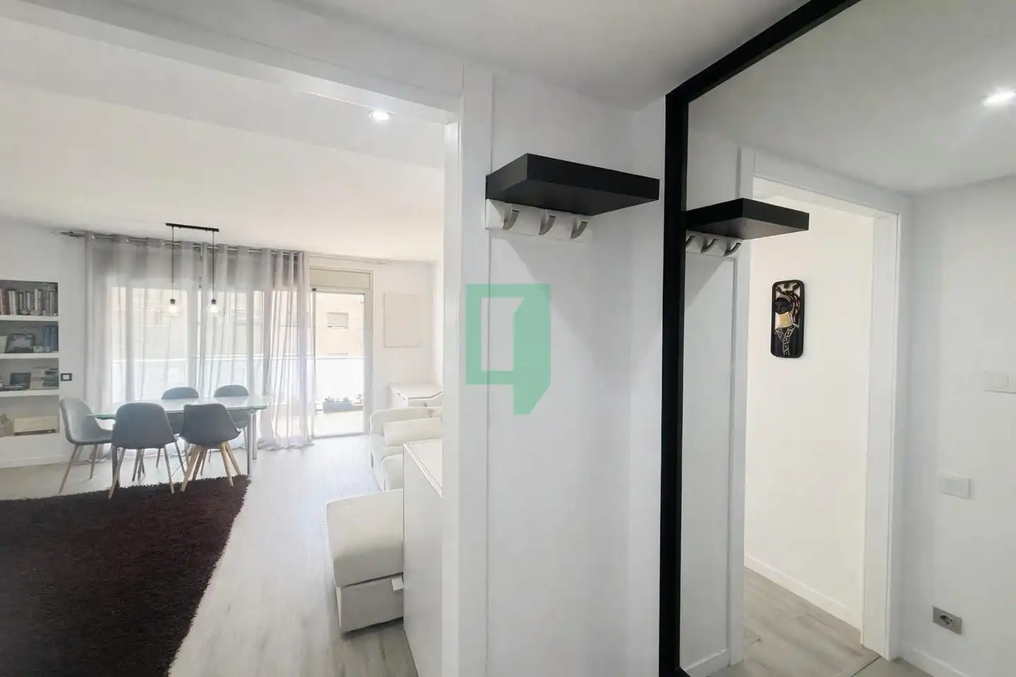 Piso en venta en Badalona con Aire acondicionado, Calefacción y Balcón
