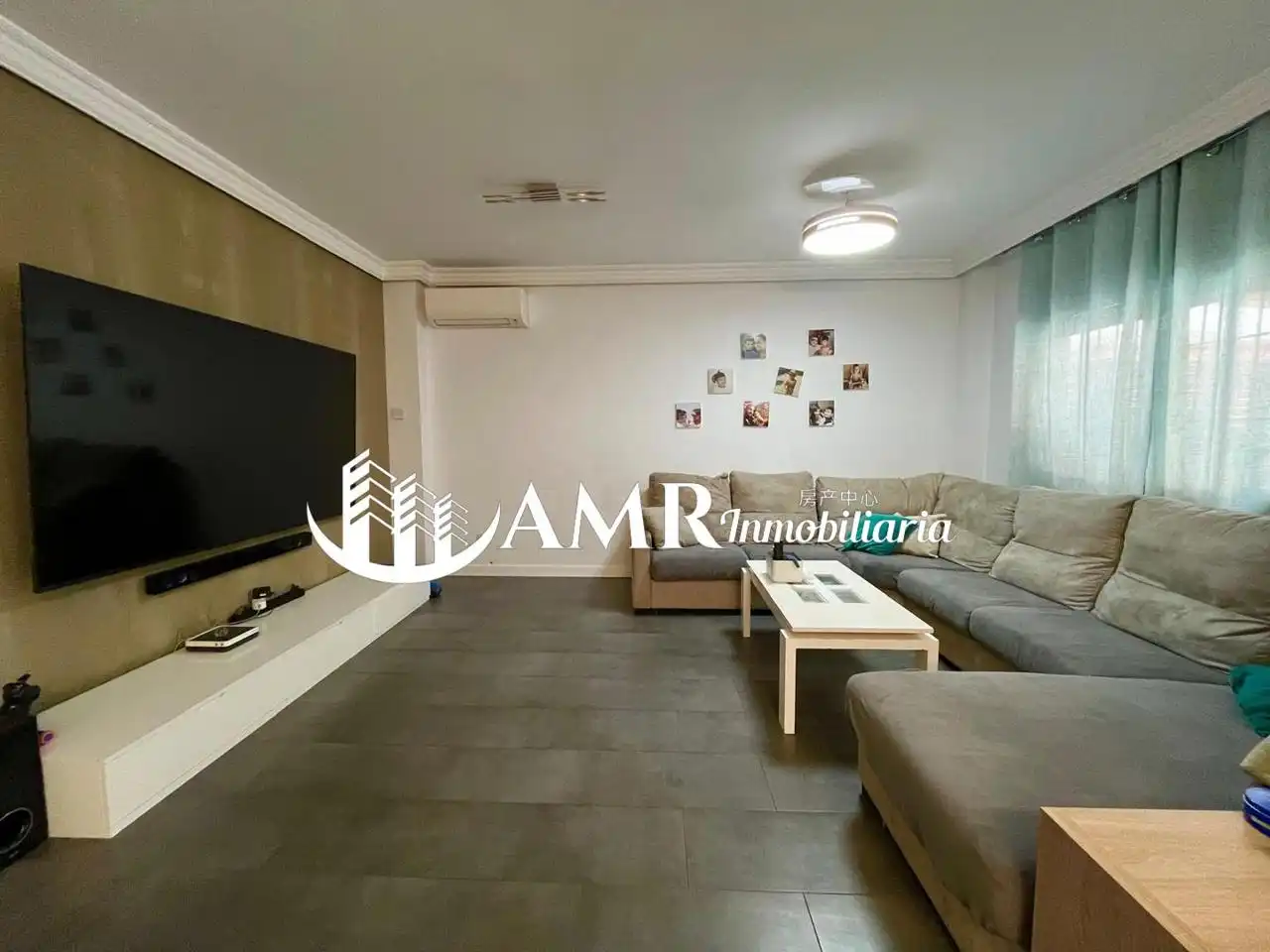 Living room of Detached homes for sale in Seseña  with Air Conditioner, Heating and Private garden