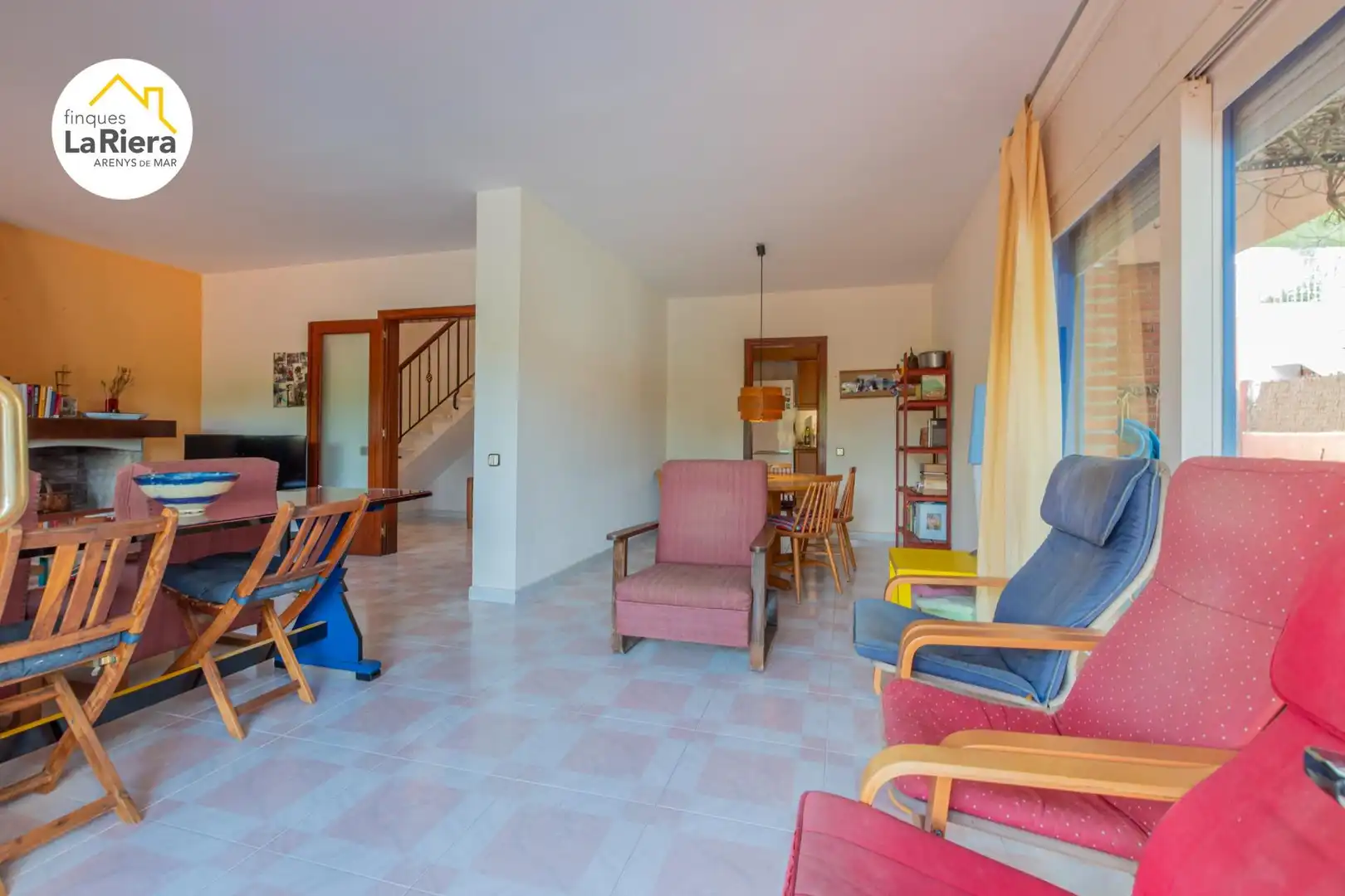 Wohnzimmer von Haus oder Chalet zum Verkauf in Arenys de Munt mit Heizung, Privatgarten und Schwimmbad