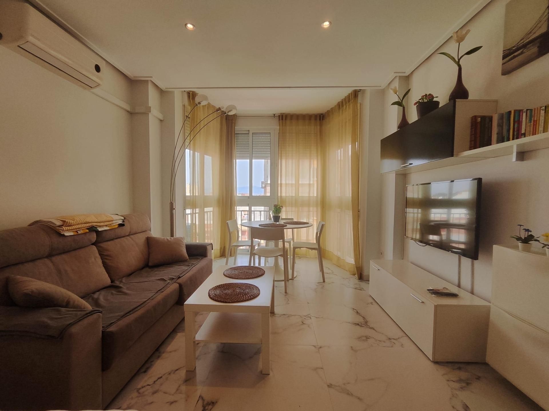 Sala de estar de Estudio en venta en Torremolinos con Aire acondicionado y Calefacción