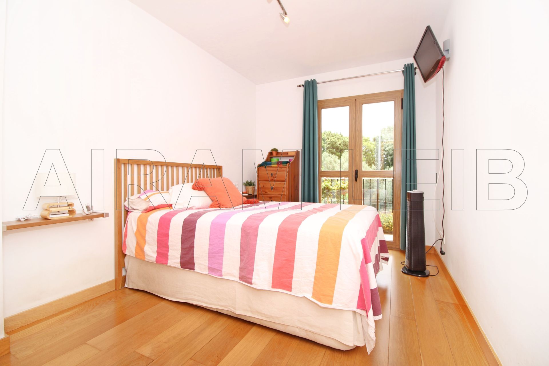 Bedroom of Single-family semi-detached for sale in Campanet  with Air Conditioner, Private garden and Swimming Pool